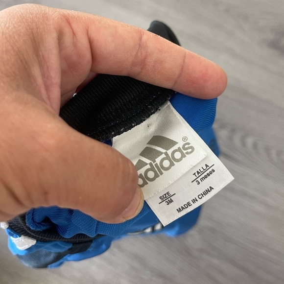 Adidas soccer jersey 3M - Picture 3 of 5